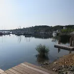 Casa de Férias Seehaus Arielle Mit Wassergrundstueck By Interhome Mucheln