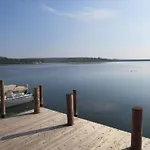 Seehaus Arielle Mit Wassergrundstueck By Interhome *