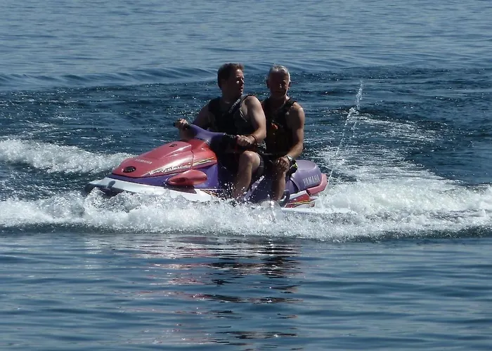 Prázdninový dům Seehaus Arielle Mit Wassergrundstueck By Interhome