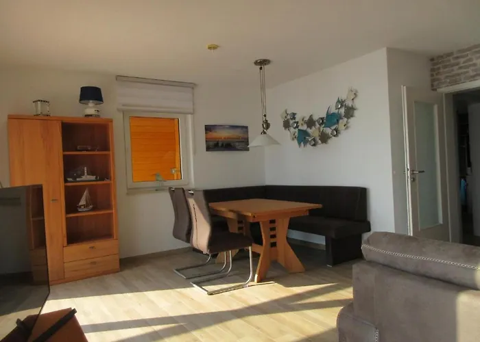 Prázdninový dům Seehaus Arielle Mit Wassergrundstueck By Interhome *